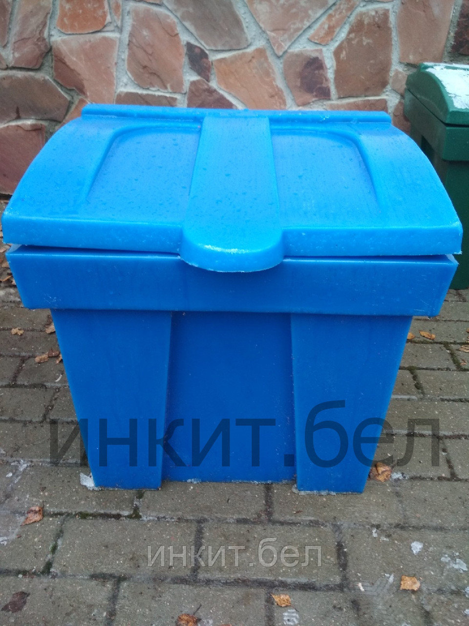 Пластиковый ящик для песка  и соли 150 литров синий