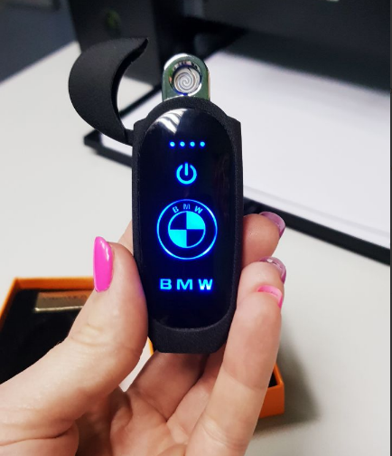 Электронная USB зажигалка с логотипом BMW в подарочной коробке - фото 1 - id-p116664988