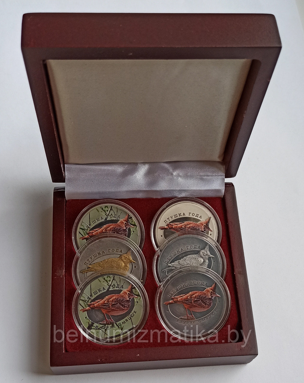 Подарочный набор из 6 медно-никелевых монет Жаворонок хохлатый 1 рубль 2017