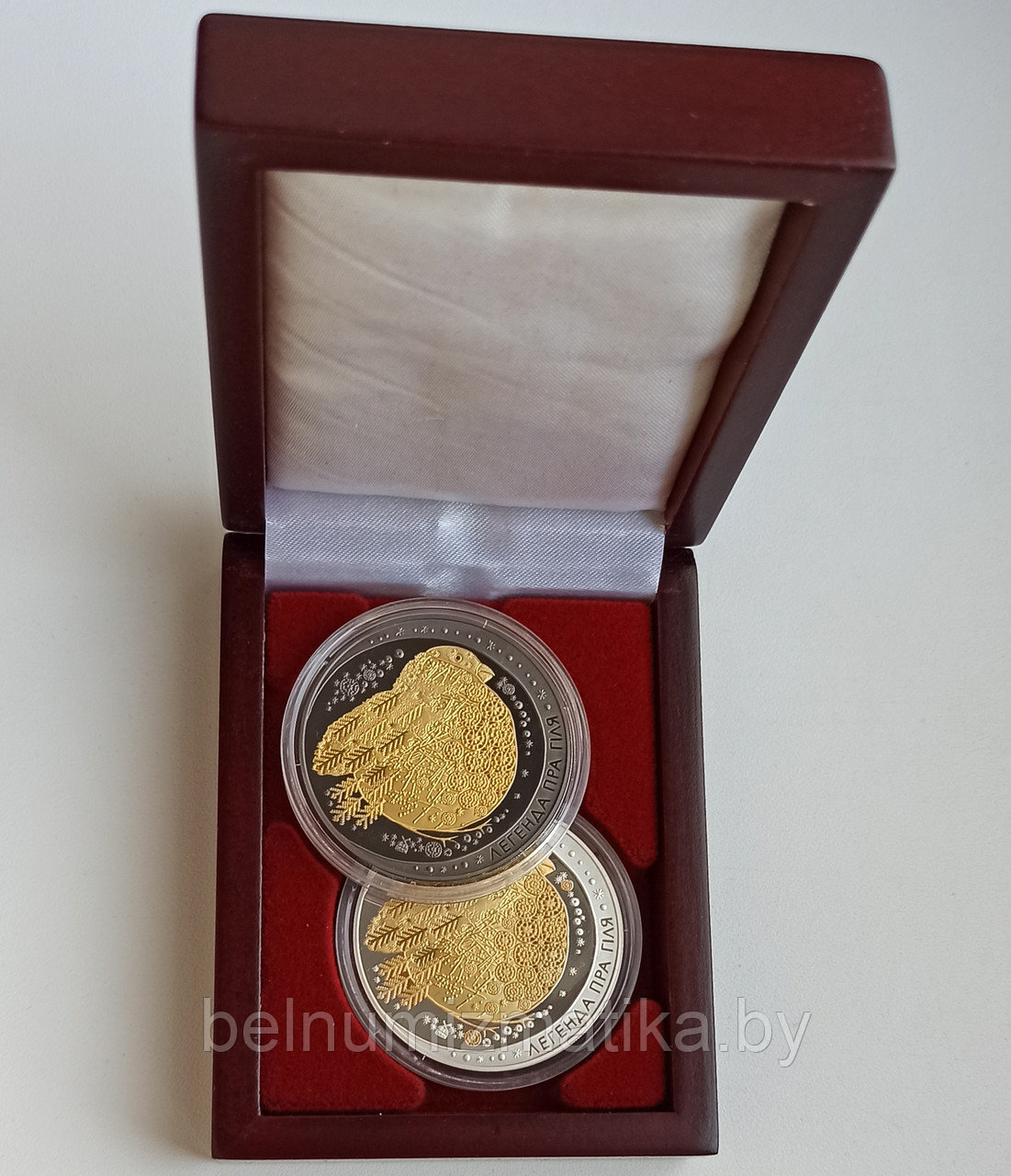 Подарочный набор Легенда о снегире из 2 серебряных монет 20 рублей 2014 KM# 482