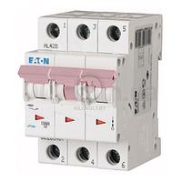 Автоматический выключатель Eaton PL7-C32/3, 3P, 32A, хар-ка C, 10kA, 3M 263412