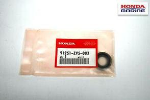 Сальник 22x35x7 вертикального вала Honda BF40A..50A 91251-ZV5-003, фото 2