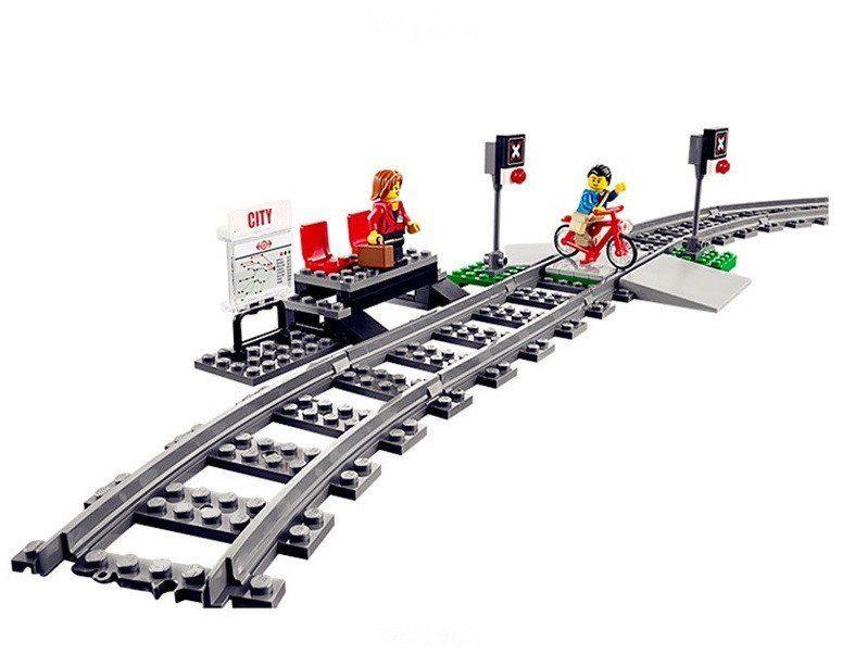Конструктор Скоростной пассажирский поезд на радиоуправлении, Lepin 02010, аналог Лего поезд 60051 - фото 4 - id-p117197785