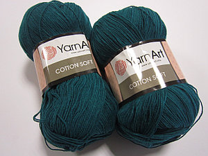 Пряжа YarnArt Cotton Soft цвет 63 изумруд