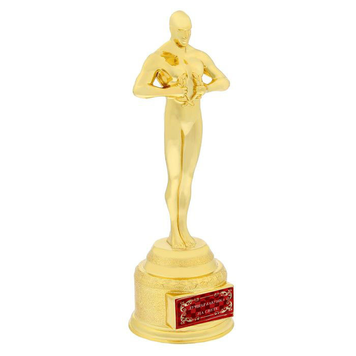 Фигурка Оскар "Лучшая бабушка на свете" в коробке.