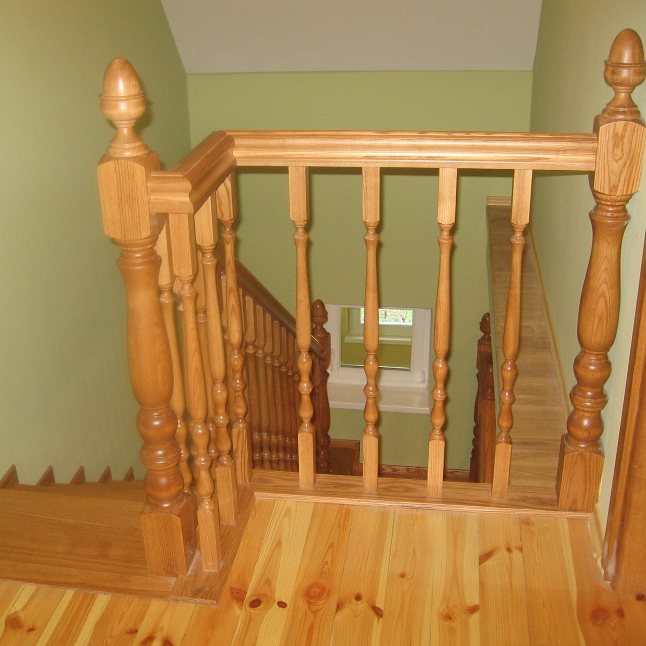 Лестницы деревянные для дома - фото 6 - id-p117460957