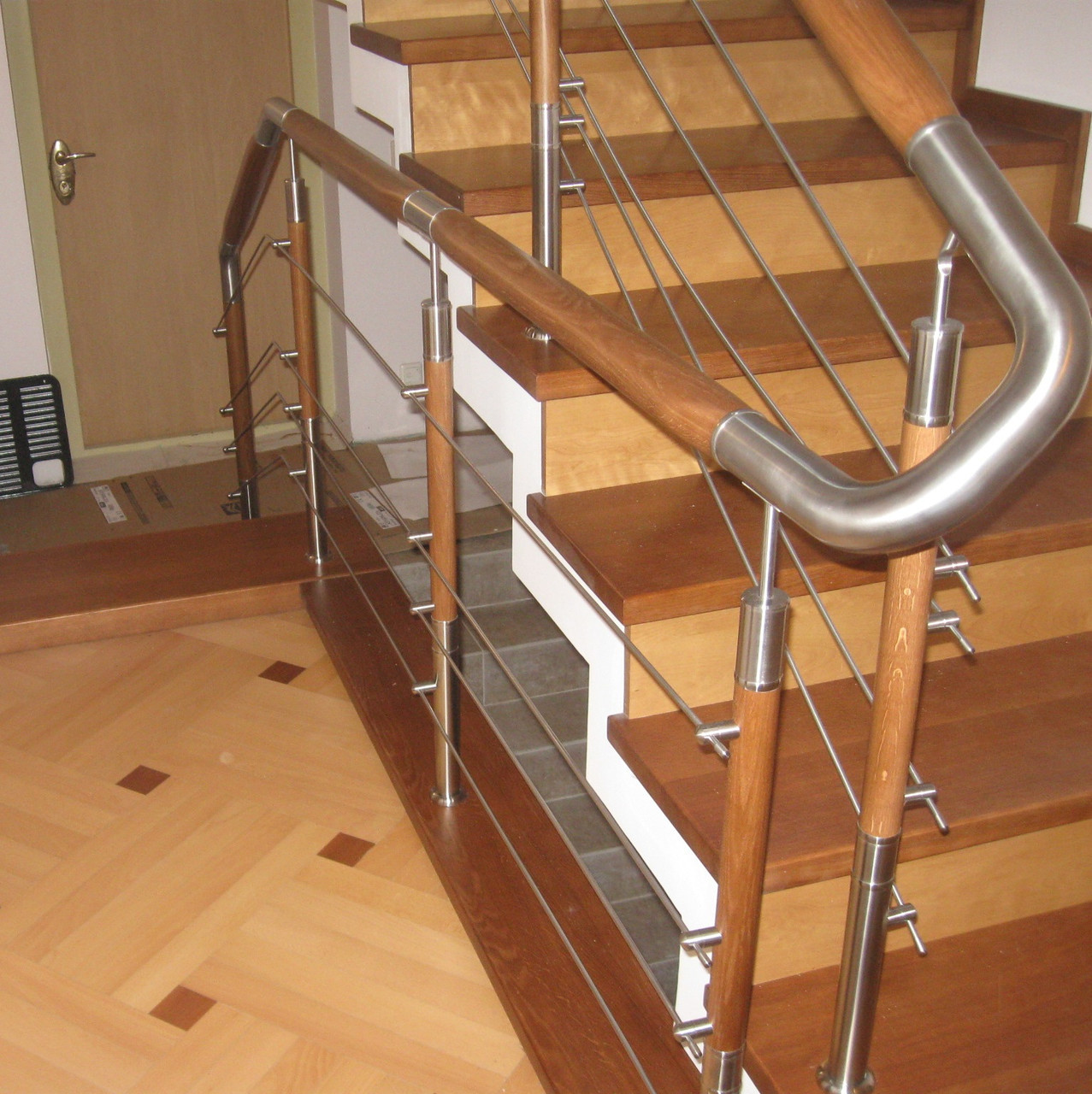 Стальное ограждение для лестниц декоративное - фото 1 - id-p117461115