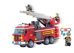 Конструктор BRICK ENLIGHTEN / БРИК серии "Противопожарная служба / Fire Rescue" мод. 904 "Пожарная машина МЧС - фото 5 - id-p7118187