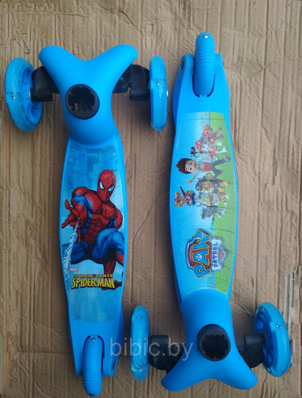 Самокат 21st scooter mini с ПРИНТОМ Disney со светящимися колесами