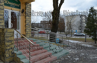 Ограждение из нержавеющей стали гостиница Юность (г. Брест) 2