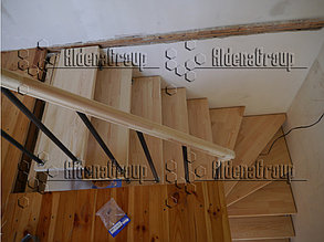 Модульная лестница (черный каркас, сосна не крашеная) 11