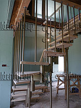 Модульная лестница (каркас золото, сосна не крашеная) 32