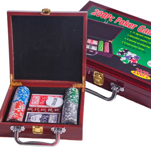 Покер в чемодане на 100 фишек с номиналом - фото 1 - id-p7130629
