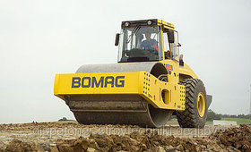 Виброкаток 25т (тонн) комбинированный Bomag    