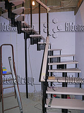 Модульная лестница (белый каркас, сосна крашеная - белая тонировка) 15