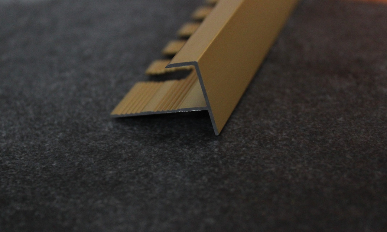 F образный профиль для плитки и ступеней 10мм золото 270см - фото 2 - id-p118404802
