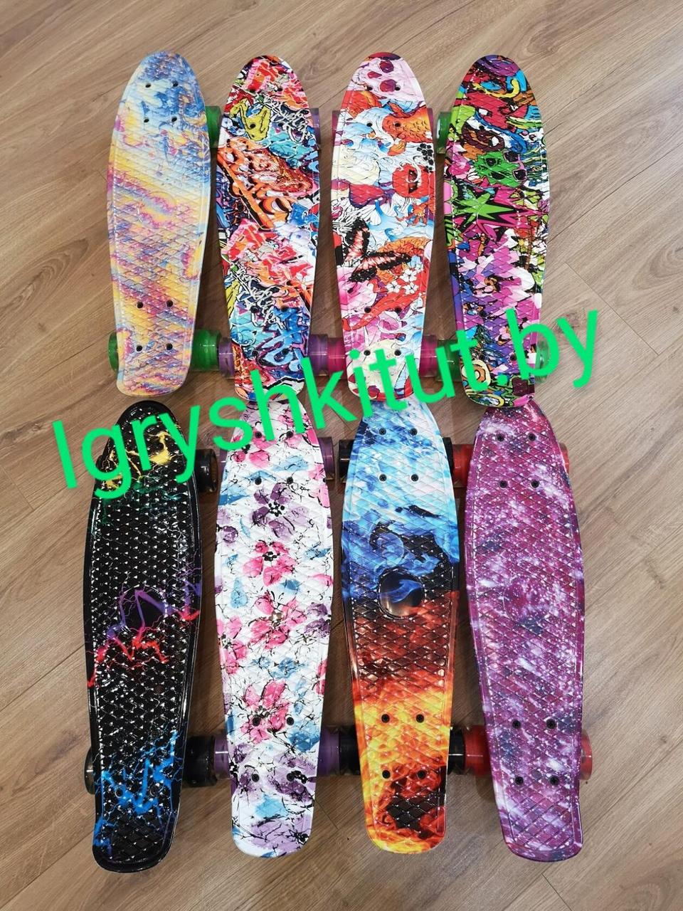 Скейтборд PENNY BOARD Пенниборд принт 22'' Свет принт с одной стороны "ФИОЛЕТОВЫЙ В ЦВЕТЫ" - фото 2 - id-p106800504