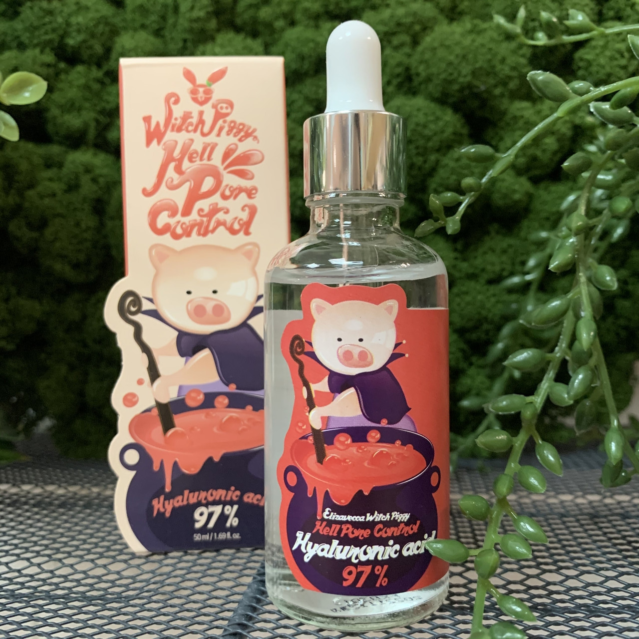 Ампульная сыворотка для расширенных пор Elizavecca Witch Piggy Hell Pore Control Hyaluronic Acid 97%, 50 мл.