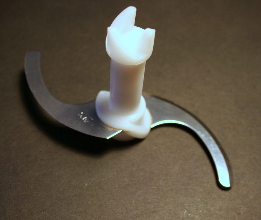 Нож в чашу измельчителя для блендера и миксера Bosch MFQ, MSM6xxx, MSM7xxx - фото 1 - id-p116091230