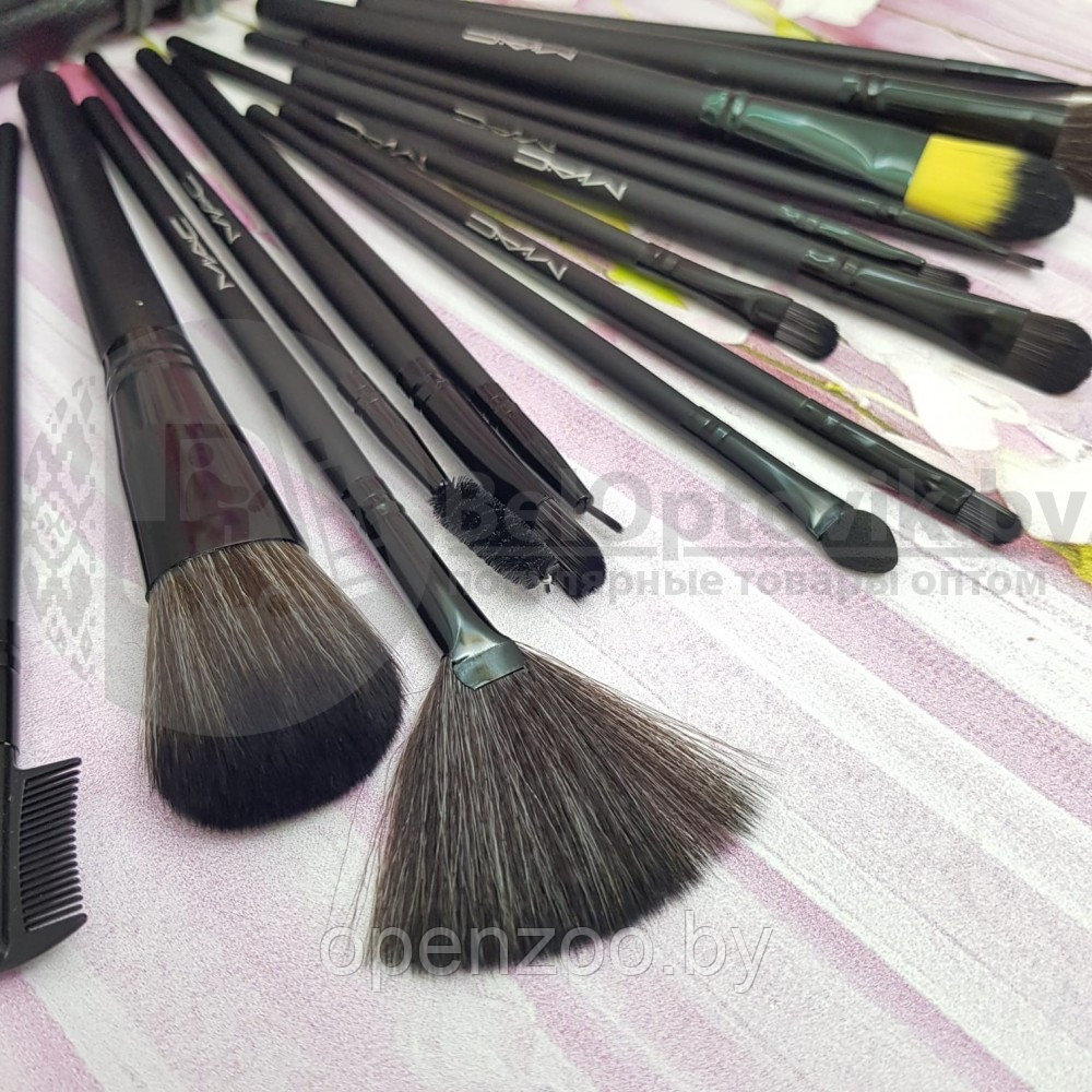 Набор кистей для макияжа MAC в сумочке - органайзере, 12 кистей - фото 3 - id-p118967519