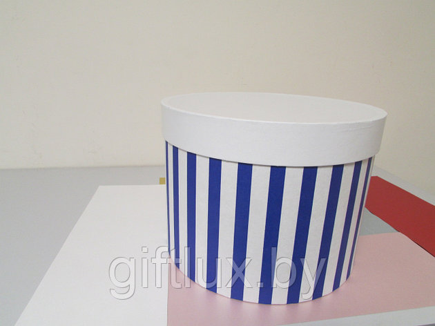 Коробка подарочная круглая "Полоска",20*15 см синяя узкая, фото 2