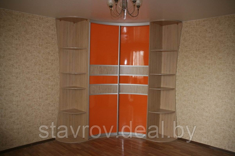 Угловой шкаф с радиусными дверями - фото 1 - id-p7344159