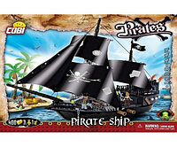 Конструктор Пиратский корабль с тремя фигурками людей  COBI 6016