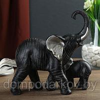 Сувенир полистоун "Слон африканский чёрный со слонёнком" серебряные ушки 17,5х17,5х8 см, фото 3