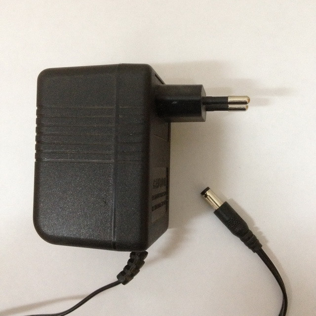 Адаптер питания OEM AC ADAPTOR AA-121ABN INPUT 230V 50Hz OUTPUT AC 12V 1A