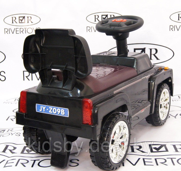 Детская машинка-каталка толокар RiverToys Mercedes-Benz JYZ-09B (черный) - фото 4 - id-p115603201