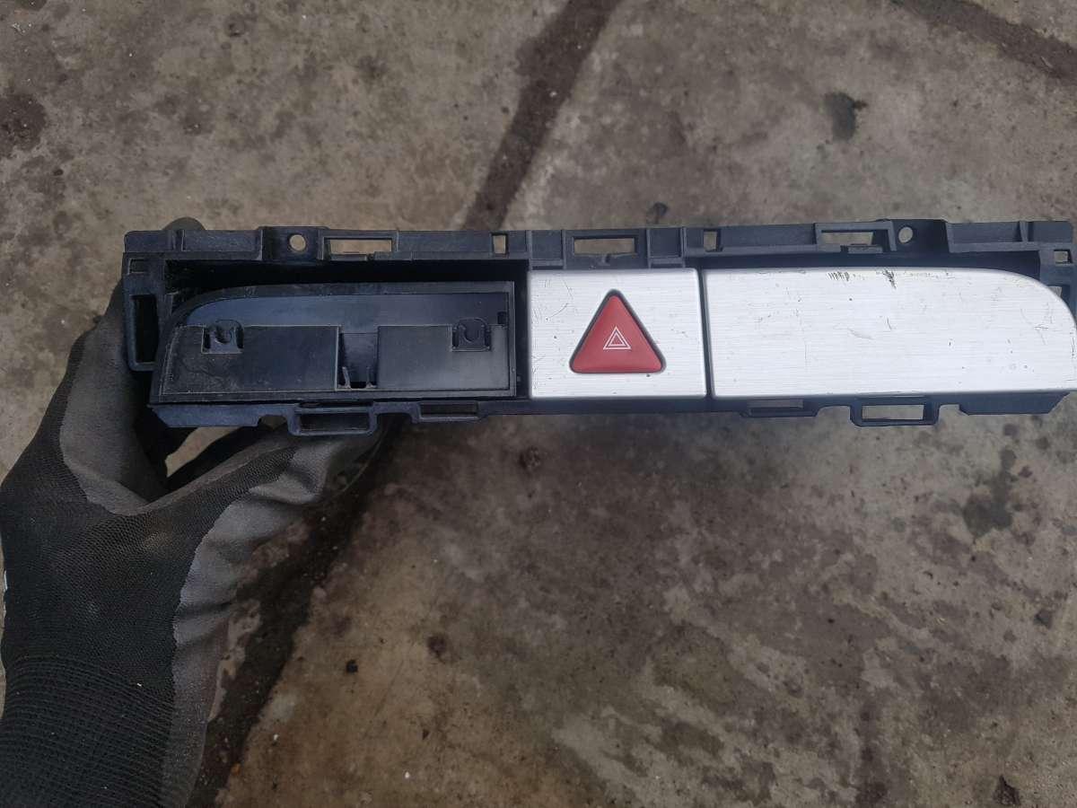 Накладка передней панели Volkswagen Passat B6, Фольксваген Пассат Б6 2005-2010 гг.в.