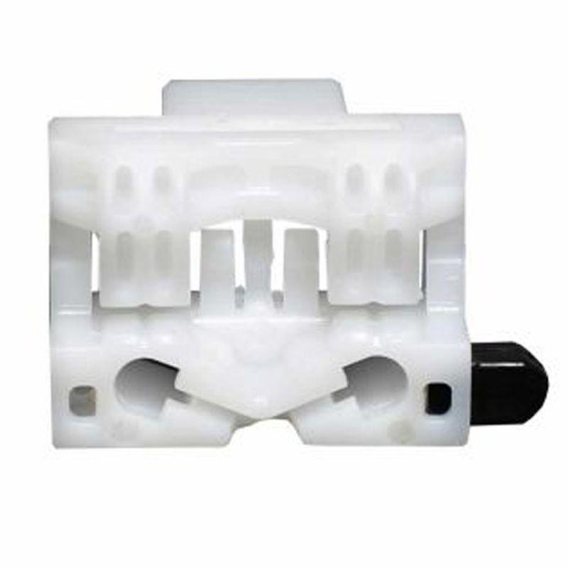 Направляющий держатель стеклоподъемника Chevrolet Cruze