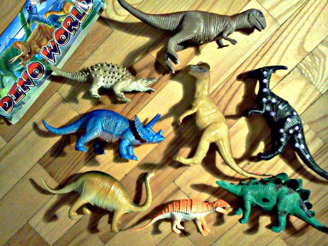 Детские игровые фигурки динозавров (в ассортим за 1 штуку) - фото 2 - id-p7524691