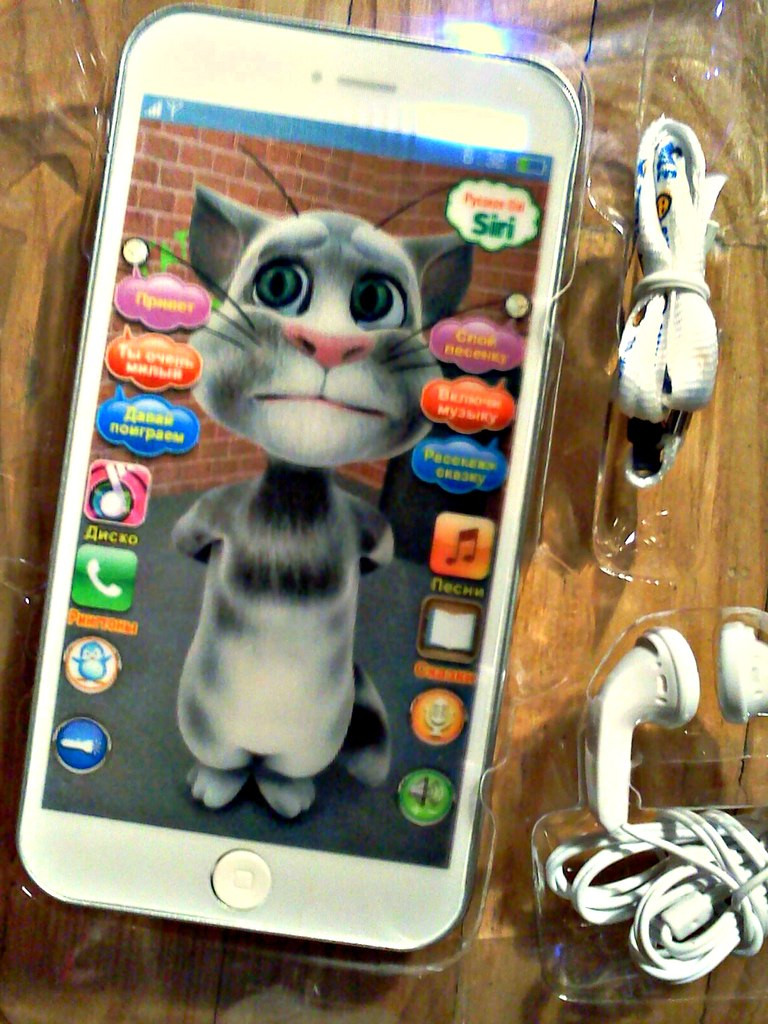 Детский интерактивный телефон кот том с наушниками отвечает на вопросы . рассказывает сказки - фото 2 - id-p7524698