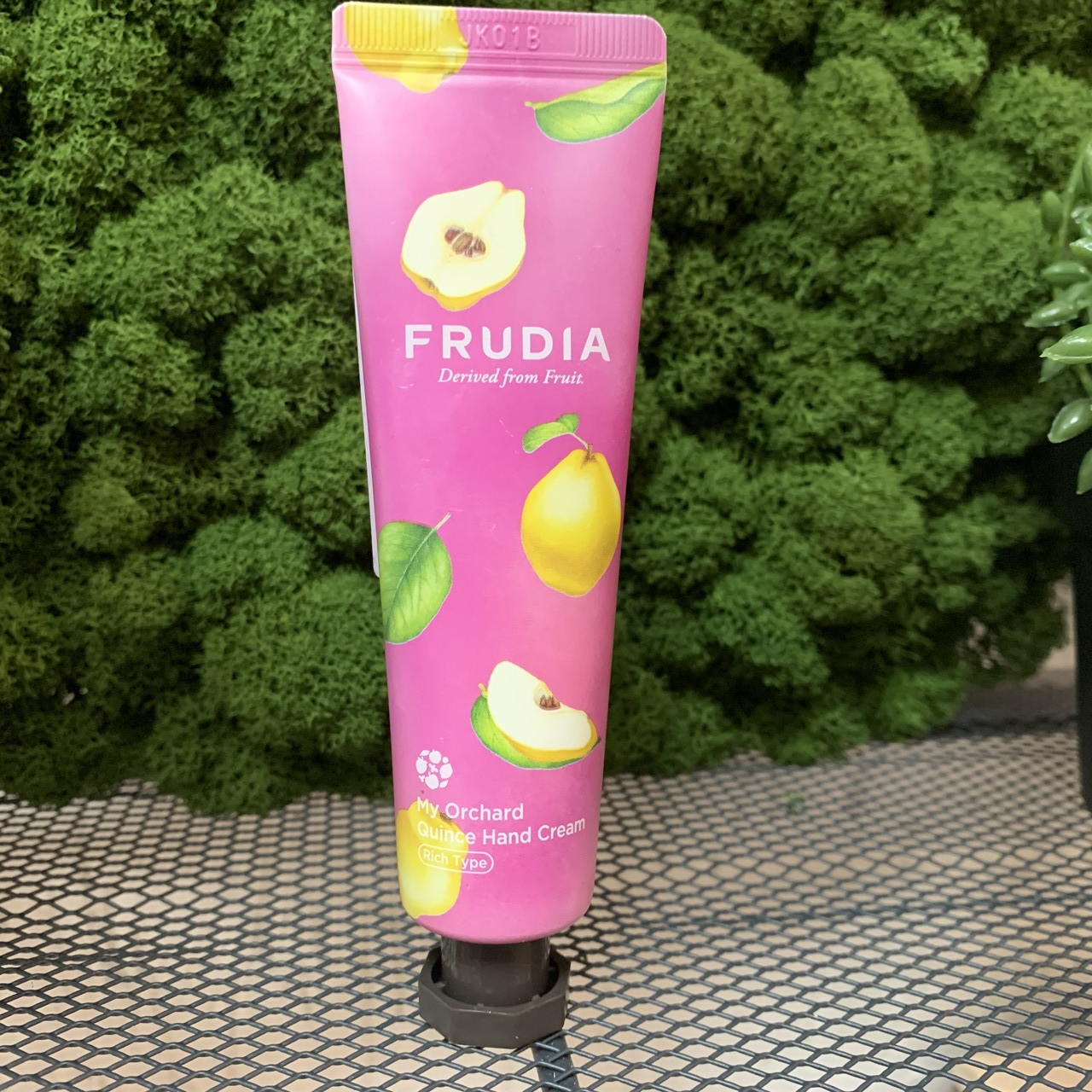 Крем для рук с айвой Frudia My Orchard Quince Hand Cream, 30 мл - фото 1 - id-p120528842