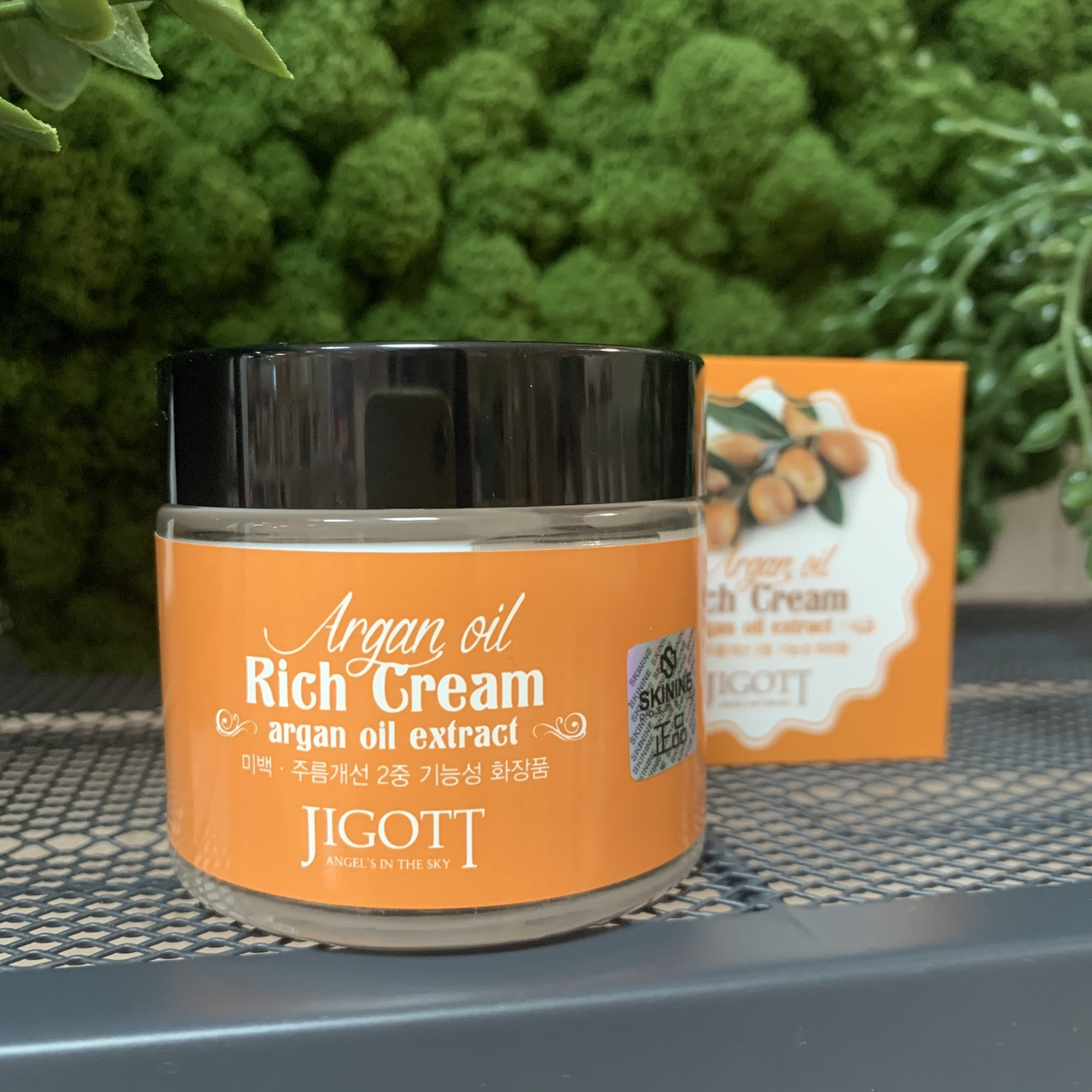 Крем для лица с аргановым маслом Jigott Argan Oil Rich Cream, 70 мл - фото 2 - id-p116880864