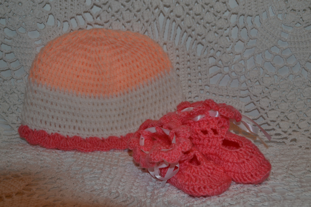 Набор для девочки : шапочка и пинетки - фото 2 - id-p121087393