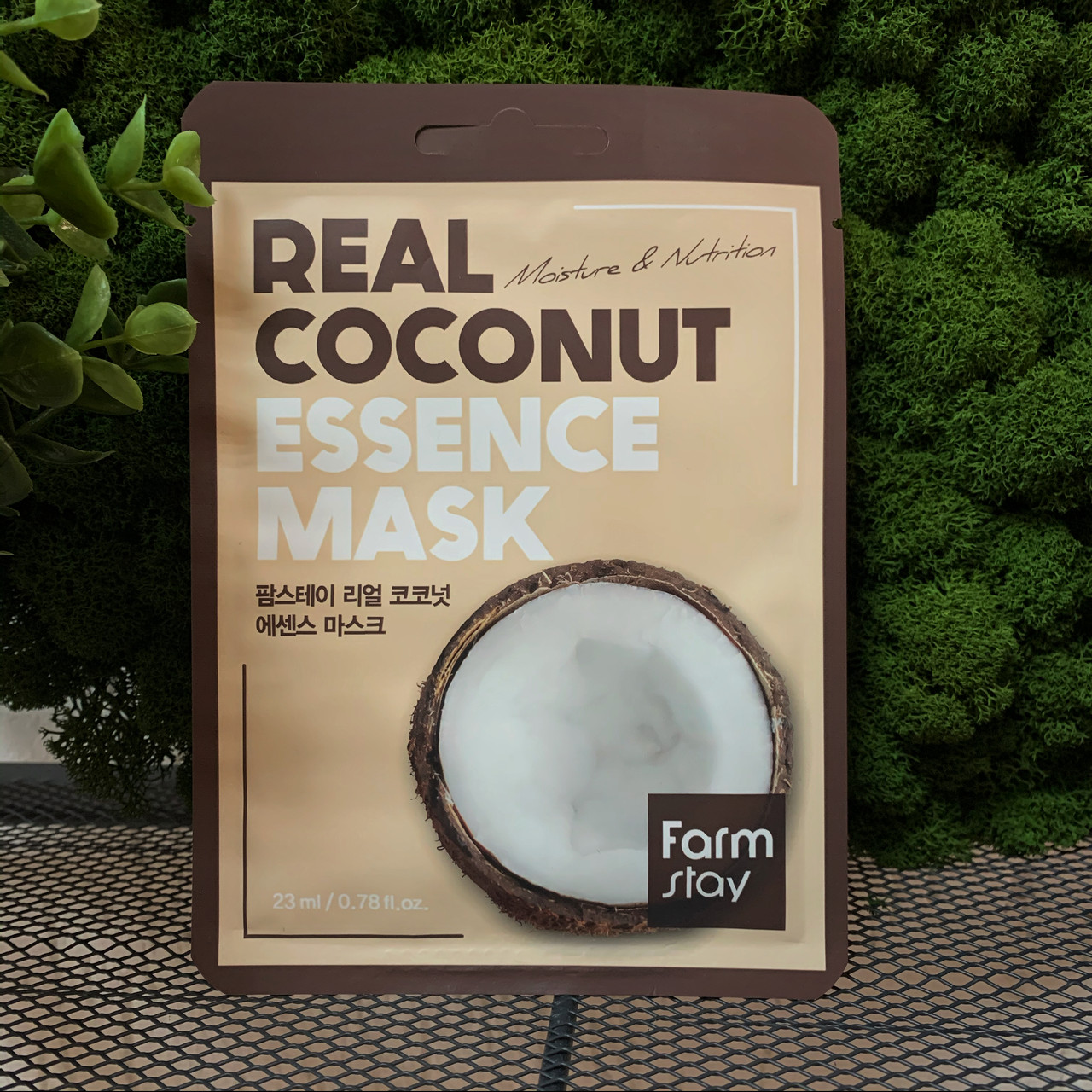 Тканевая маска с экстрактом кокоса Farmstay Real Coconut Essence Mask - фото 1 - id-p121098151