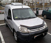 Дефлектор капота Citroen Berlingo (2002-) / Peugeot Partner (2002-) [CN01] (VT52)