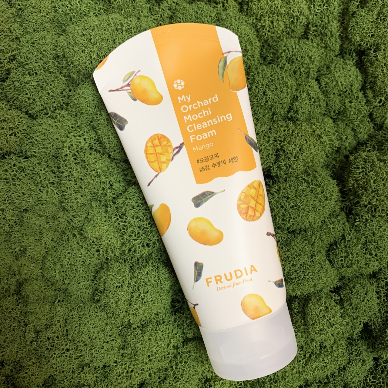 Пенка для умывания с экстрактом манго Frudia My Orchard Mango Mochi Cleansing Foam, 125 мл - фото 2 - id-p121505569