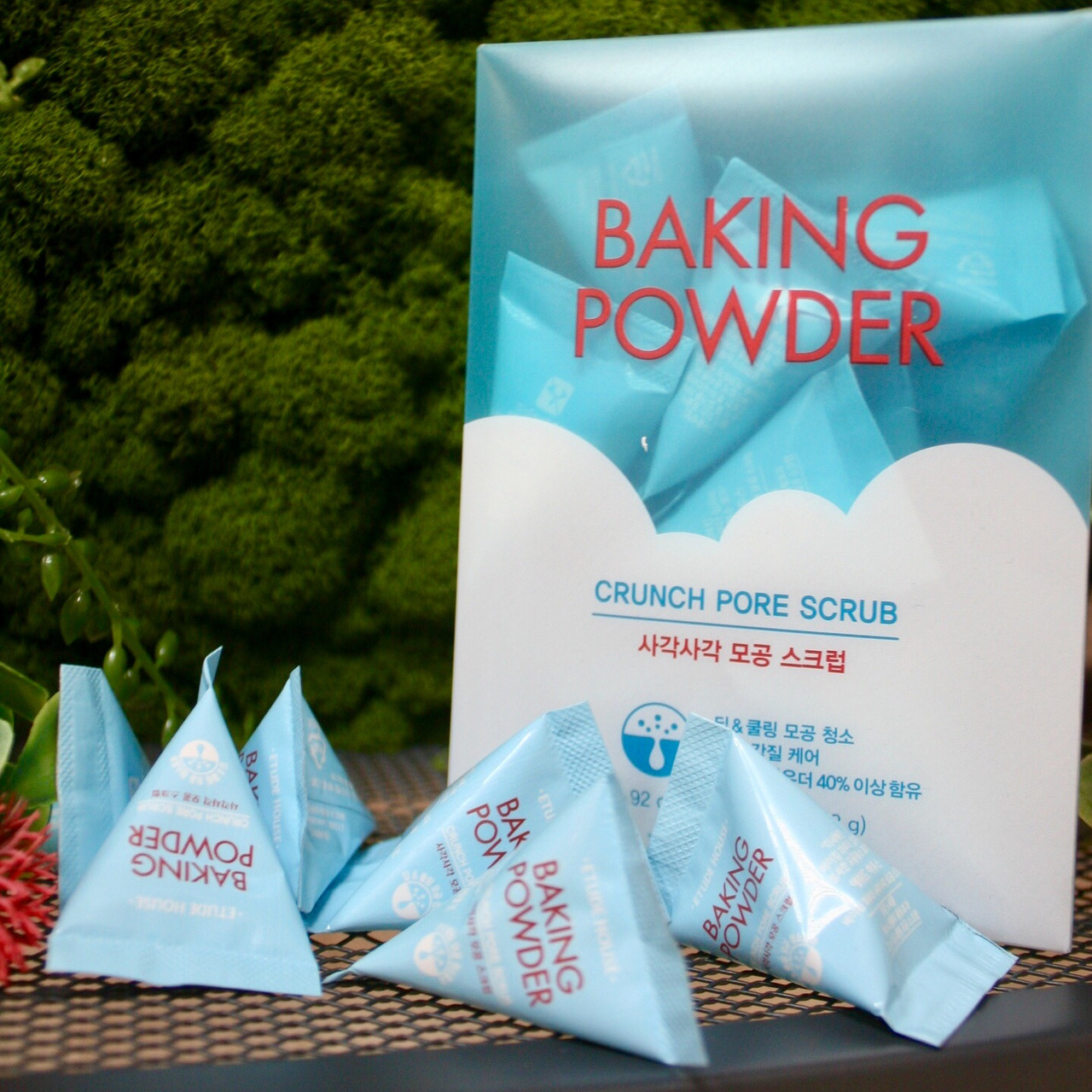 Скраб для лица с содой Etude House Baking Powder Crunch Pore Scrub (пирамидка) - фото 1 - id-p121587409