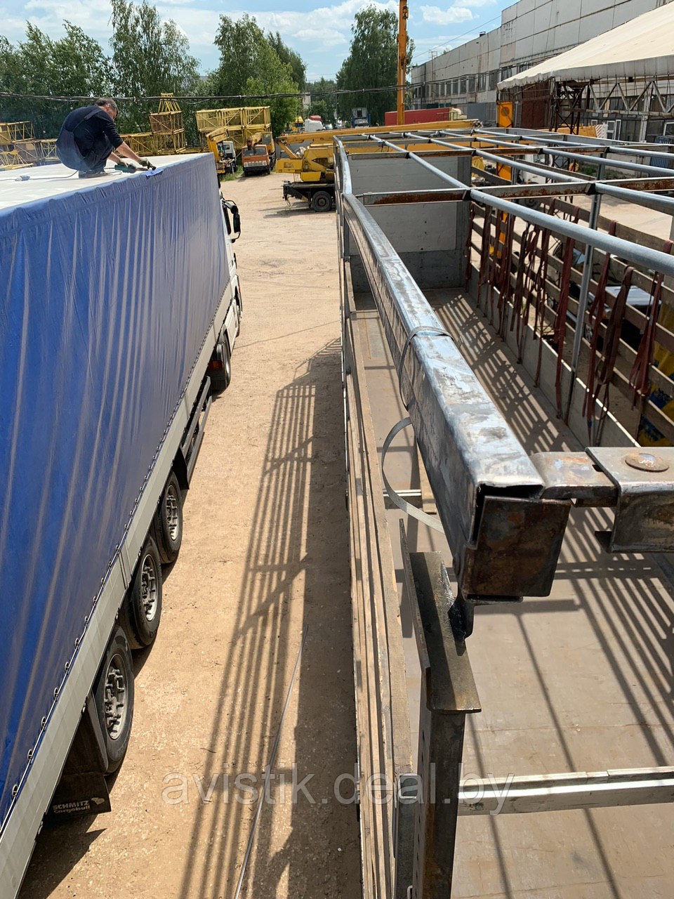 Крыша на полуприцеп. Крыша полуприцепа шмитц. Тент клапан на полуприцеп schmitz. Крыша для полуприцепа шмитц мешок. Трос тента сдвижной крыши полуприцепа krone.