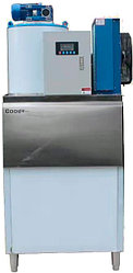 Льдогенератор COOLEQ IM-200SC (чешуя, 200 кг/сут, бункер 150 кг)