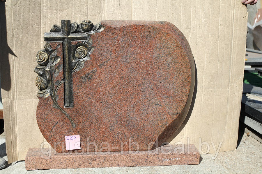 Памятник на могилу крест и и розы - фото 1 - id-p122136257