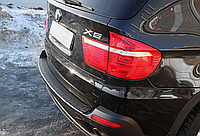 Накладка на задний бампер BMW X5 (E70) 2010-2013 (II рестайлинг)