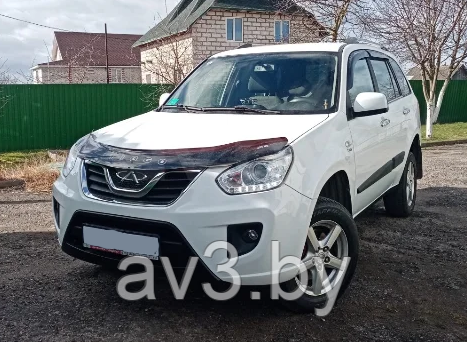 Дефлектор капота Chery Tiggo T11 (2010-) [CR09] (VT52)