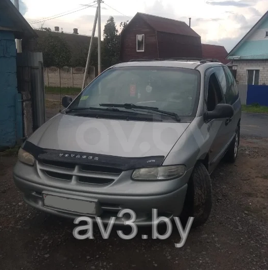 Дефлектор капота Chrysler Voyager 3 (1995-2000) / Dodge Caravan 3 (1995-2001) [CLR02] (VT52)