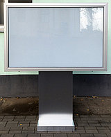 Лайтпостер уличный (2-сторонний, горизонтальный, с подсветкой изнутри, рекламное поле 1,8х1,2м)