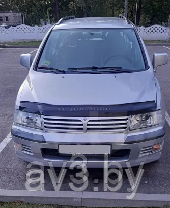 Дефлектор капота Mitsubishi Space Wagon (1998-2004) [MSH20] VT52