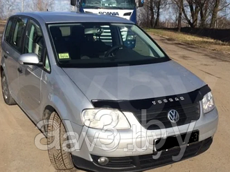 Дефлектор капота Volkswagen Touran (2003-2006) до рестайлинга [Volkswagen30] VT52